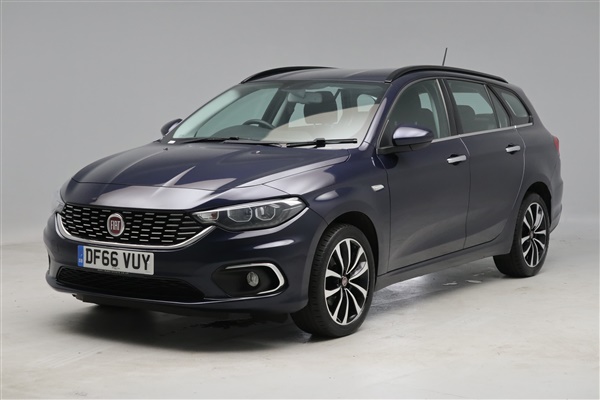 Fiat Tipo 1.4 T-Jet [120] Lounge 5dr - BLUETOOTH AUDIO - LED