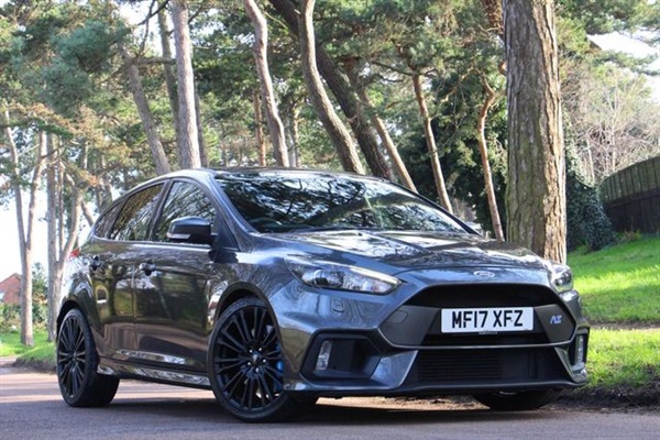 Ford Focus 2.3 RS 5d 350 BHP
