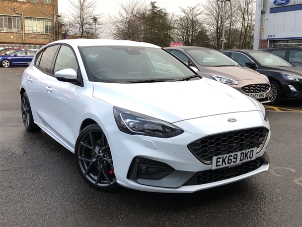 Ford Focus 5Dr ST 2.0 Tdci 190PS