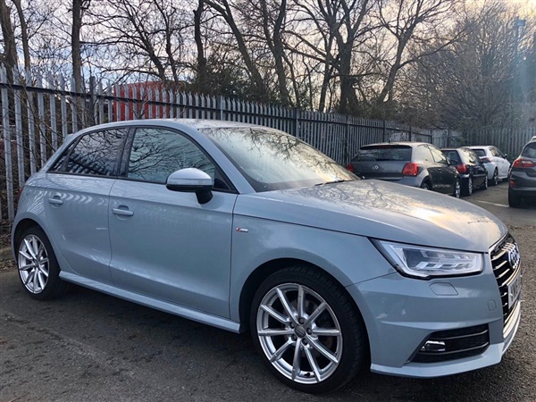 Audi A1 1.4 TFSI S line Sportback 5dr Petrol (s/s) (Nav)