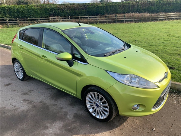 Ford Fiesta 1.4 Titanium 5dr Auto