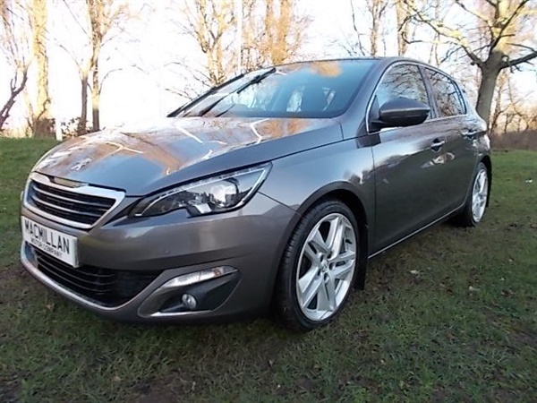 Peugeot 308 e-HDi 115 Start-Stop Feline