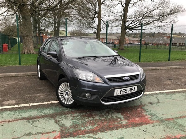 Ford Focus TITANIUM Auto