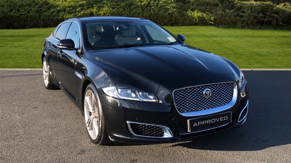 Jaguar XJ Series 3.0d V6 Autobiography (LWB)