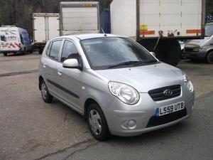 Kia Picanto  in London | Friday-Ad