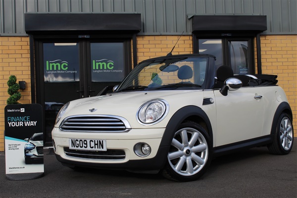 Mini Convertible 1.6 COOPER 2DR !! CHILI PACK / HEATED SEATS