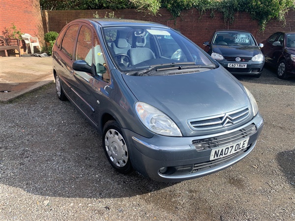 Citroen Xsara Picasso 1.6i 16V Desire 5dr