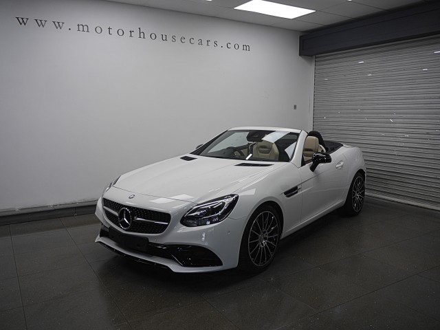  MERCEDES-BENZ SLC