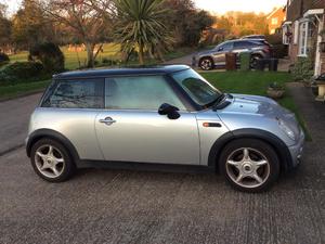 Mini Cooper , Private Sale in Worthing | Friday-Ad