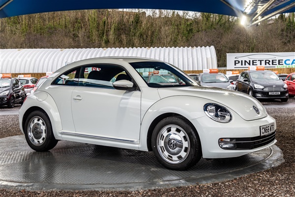 Volkswagen Beetle DESIGN TSI BLUEMOTION TECHNOLOGY DSG Auto