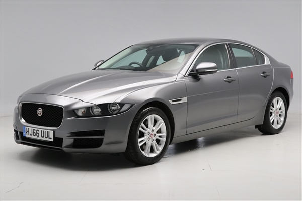 Jaguar XE 2.0 Prestige 4dr Auto - DAB - HEATED LEATHER -