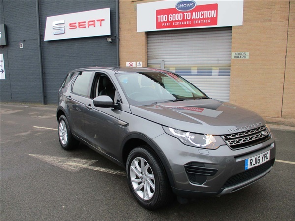 Land Rover Discovery Sport 2.0 TD4 SE Auto 4WD (s/s) 5dr 7