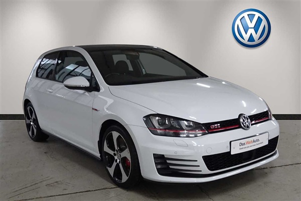 Volkswagen Golf 2.0 TSI GTI 3dr DSG [Performance Pack/Nav]