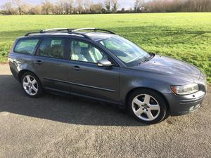 Volvo V in Lingfield | Friday-Ad