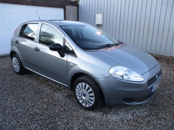 Fiat Punto 1.2 Active 5dr INCREDIBLY CLEAN CAR