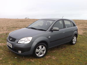  KIA RIO 1.4 1 OWNER FROM NEW in New Romney | Friday-Ad