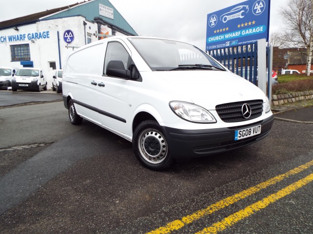  MERCEDES-BENZ VITO