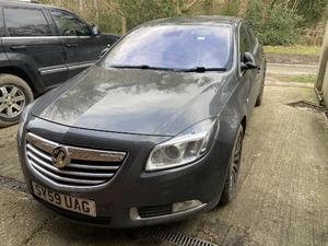 Vauxhall Insignia  Turbo 4X4 Low Millage in Reigate