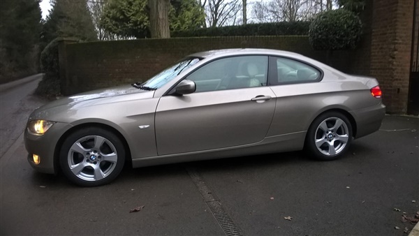 BMW 3 Series 320i SE COUPE 2 DOOR AUTOMATIC