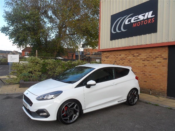 Ford Fiesta 1.5T 200 EcoBoost ST-2 Mountune M225