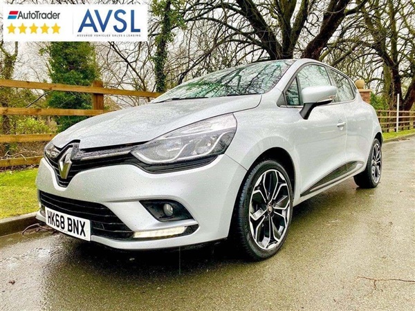 Renault Clio 0.9 TCe Iconic Hatchback 5dr Petrol (s/s) (90