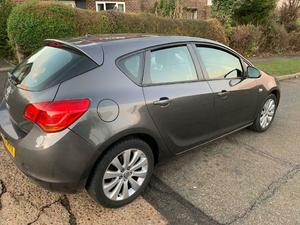 Vauxhall Astra  in Sheffield | Friday-Ad