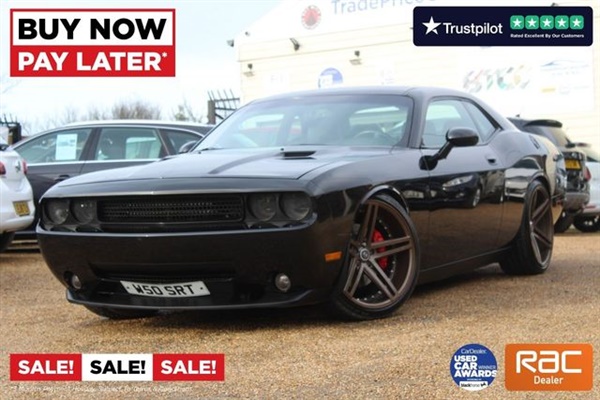 Dodge Challenger 6.1 SRT-8 2d Auto