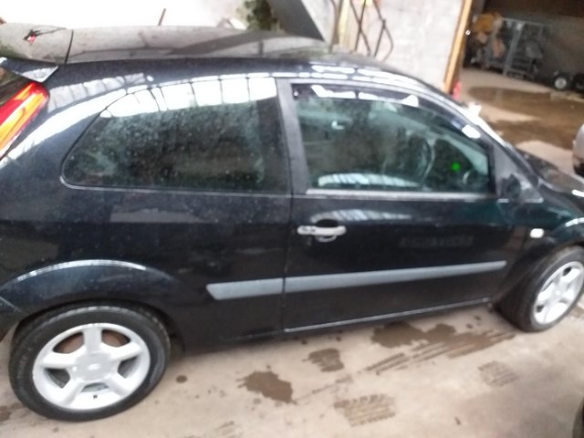 FORD FIESTA ZTECH S