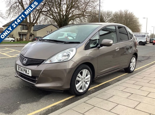 Honda Jazz 1.3 I-VTEC ES PLUS 5d 99 BHP