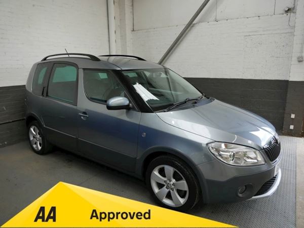 Skoda Roomster Roomster Scout Tsi Dsg Mpv 1.2 Semi Auto