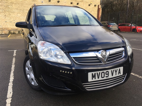 Vauxhall Zafira 2.2i Exclusiv 5dr Auto