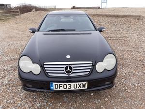 Mercedes C-class  in Eastbourne | Friday-Ad