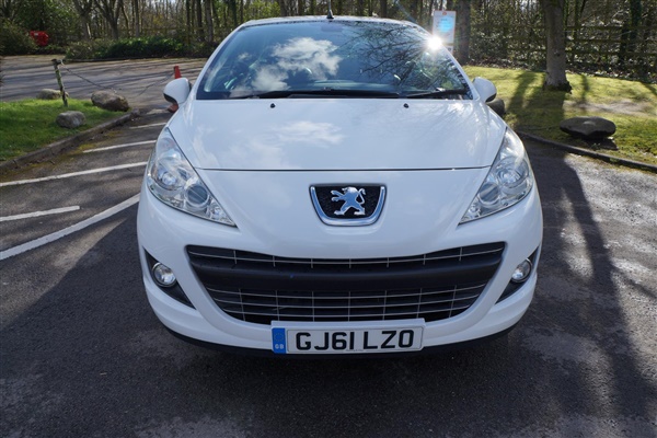Peugeot  HDi 112 GT 2dr