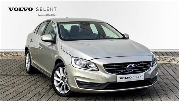 Volvo S60 D] Se Nav 4Dr