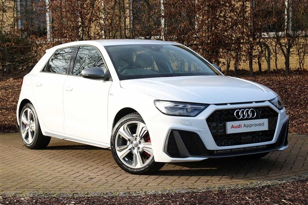 Audi A1 Sportback S line Competition 40 TFSI 200 PS S tronic