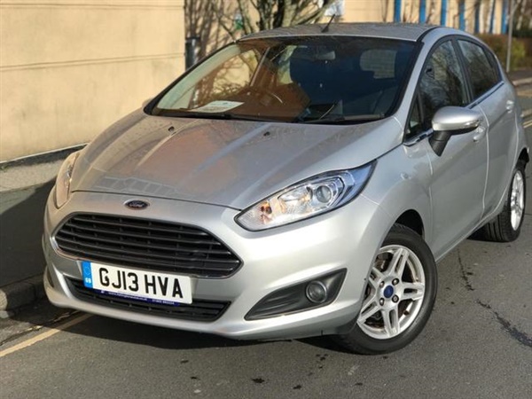 Ford Fiesta 1.0 ZETEC 5d 99 BHP