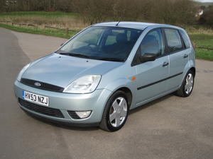 FORD FIESTA 1.4 FLAME 5 DOOR  NEW M.O.T in Midhurst |