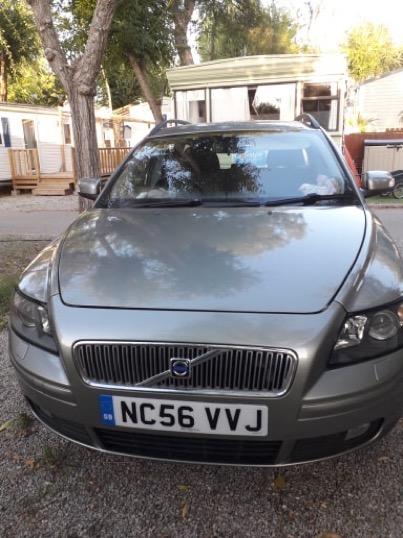 Great Volvo V50 with 9 Months MOT