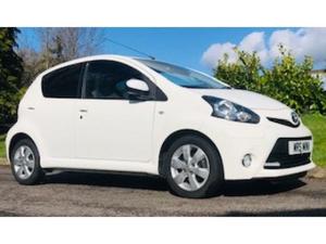Toyota Aygo  in Lightwater | Friday-Ad