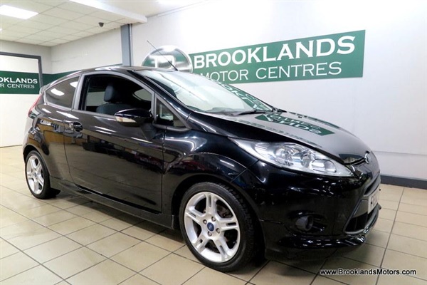 Ford Fiesta 1.6 Zetec S 3dr (STUNNING EXAMPLE WITH 3X FORD