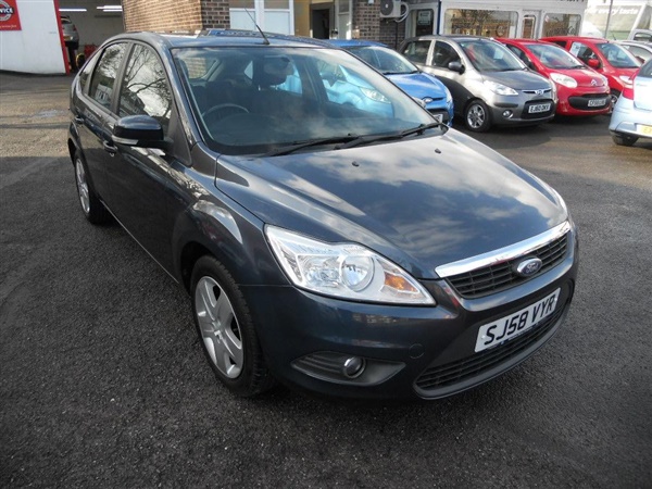 Ford Focus 1.6 Style 5dr Auto