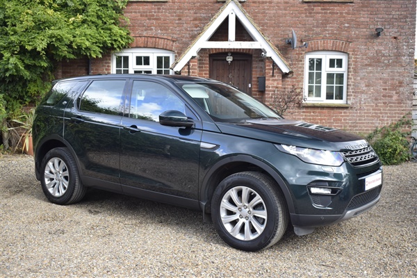 Land Rover Discovery Sport TD4 SE TECH Auto