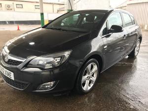 Vauxhall Astra  SRI AUTOMATIC in Barry | Friday-Ad