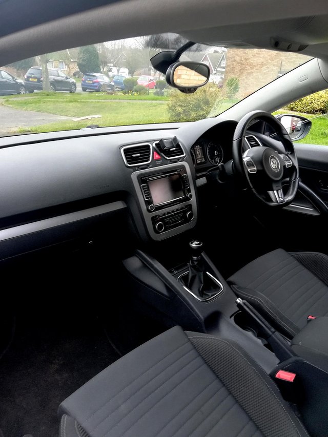 Vw scirocco 2.0 tdi gt blue motion