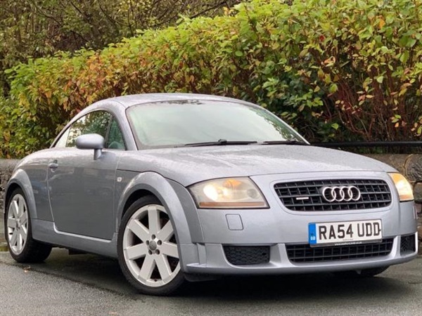 Audi TT 3.2 DSG quattro 2dr Auto