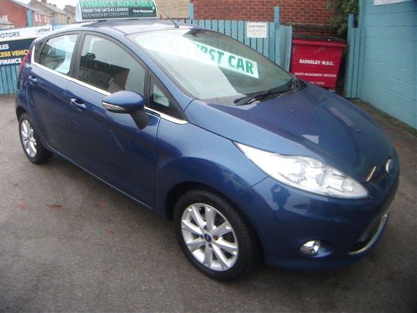 Ford Fiesta 1.25 Zetec 5dr AIR CON BLUETOOTH 15'' ALLOYS