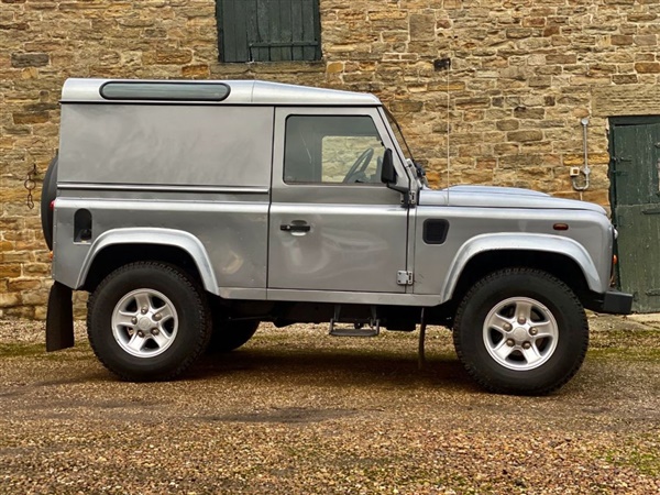 Land Rover Defender 90 CountyHard Top TDCi van with only