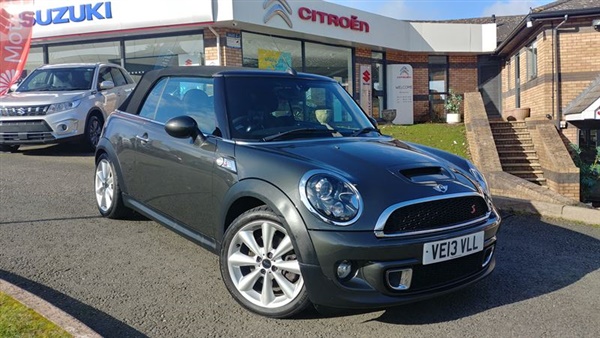 Mini Convertible COOPER S **with factory options** Manual