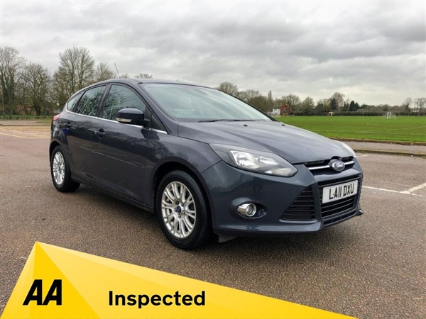 Ford Focus 1.6 TITANIUM 5d 124 BHP