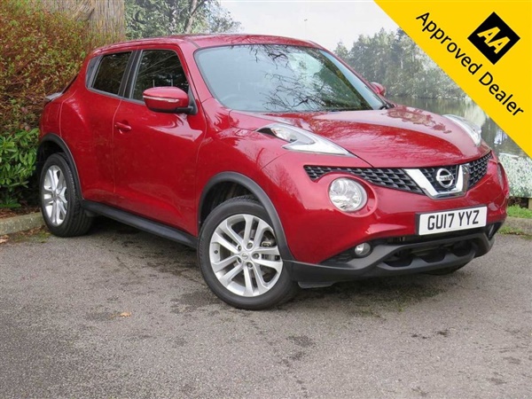 Nissan Juke 1.2 N-CONNECTA DIG-T 5d 115 BHP IN RED WITH A